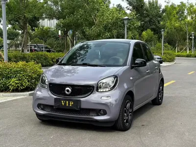 Smart Smart Forfour · 2018 год