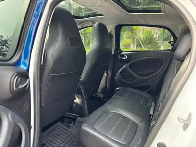 Smart Smart Forfour 2018, 20000 км, за 8651.98 USD - фото 6