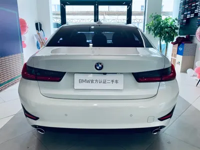 BMW 3 Series 2020, 41000 км, за 17186.25 USD