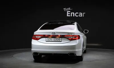 Hyundai Grandeur 2017, 143950 км, за 5714.66 USD