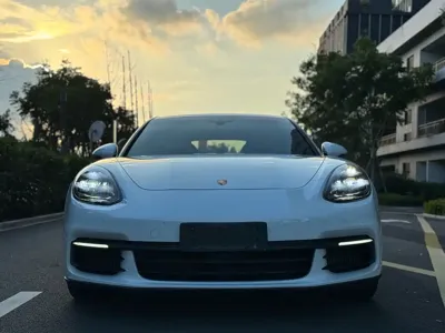 Porsche Panamera 2019, 66000 км, за 42615.08 USD