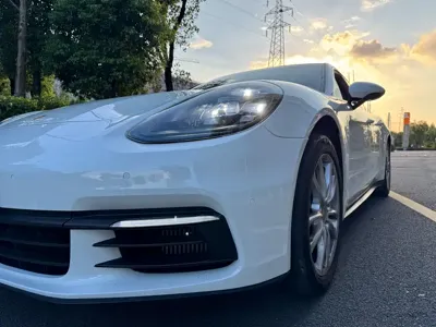 Porsche Panamera 2019, 66000 км, за 42615.08 USD - фото 12