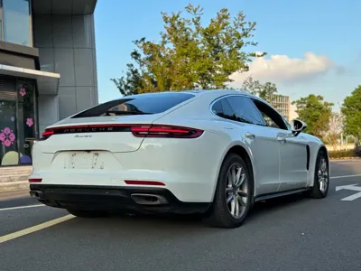 Porsche Panamera 2019, 66000 км, за 42615.08 USD - фото 13