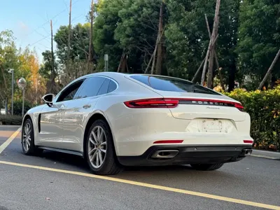 Porsche Panamera 2019, 66000 км, за 42615.08 USD - фото 15