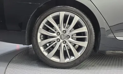 Genesis G80 2017, 44904 км, за 13815.45 USD
