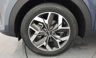 Kia Sportage 2021, 47539 км, за 12162.89 USD