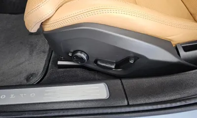 Volvo S90 2019, 81554 км, за 16539.68 USD - фото 32