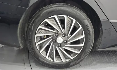 Hyundai Sonata 2023, 123796 км, за 13207.79 USD
