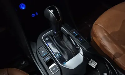 Hyundai Santafe 2016, 105165 км, за 9042.35 USD - фото 9