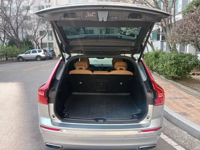 Volvo XC60 2019, 210000 км, за 14311.75 USD - фото 11
