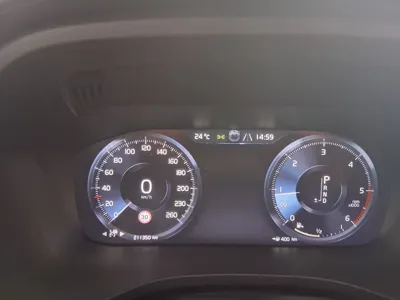 Volvo XC60 2019, 210000 км, за 14311.75 USD - фото 17