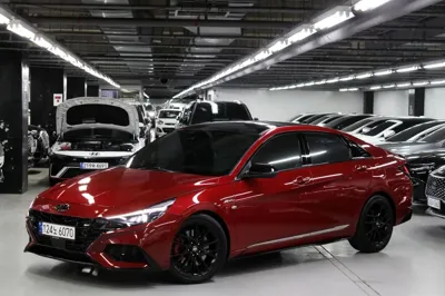 Hyundai Avante 2021, 72100 км, за 10856.14 USD
