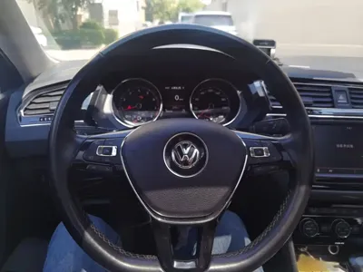 Volkswagen Tiguan L 2018, 108200 км, за 9637.84 USD