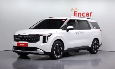 Kia Canival · 2025 год