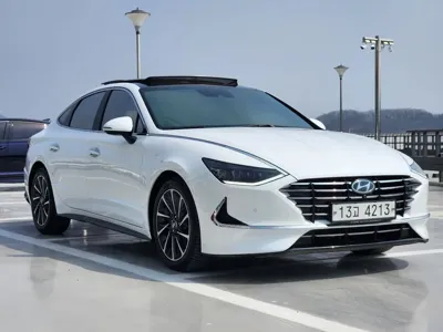 Hyundai Sonata 2020, 65682 км, за 13651.43 USD