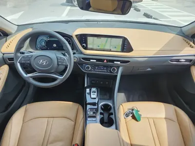Hyundai Sonata 2020, 65682 км, за 13651.43 USD - фото 8