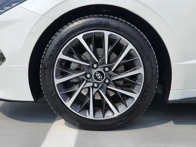 Hyundai Sonata 2020, 65682 км, за 13651.43 USD - фото 20
