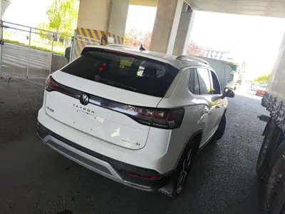Volkswagen Tayron 2023, 35300 км, за 23329.52 USD