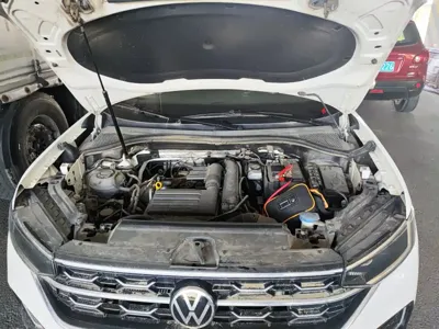 Volkswagen Tayron 2023, 35300 км, за 23329.52 USD - фото 13