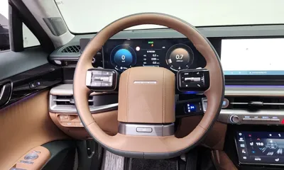 Hyundai Grandeur 2026, 8789 км, за 27035.84 USD - фото 13