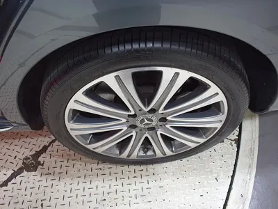 Mercedes-Benz E-Class 2021, 85503 км, за 25534.99 USD - фото 20