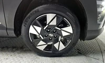 Hyundai Kona 2025, 13485 км, за 21671.62 USD