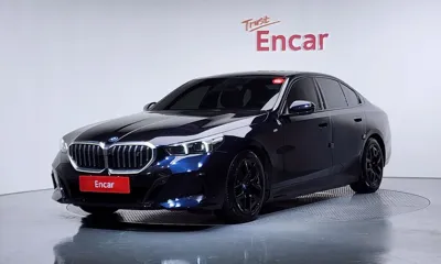 BMW i5 · 2024 год