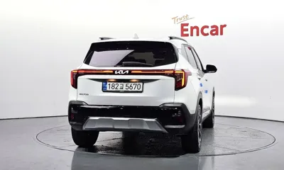 Kia Seltos 2023, 29373 км, за 25534.99 USD