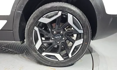 Kia Seltos 2023, 29373 км, за 25534.99 USD - фото 21