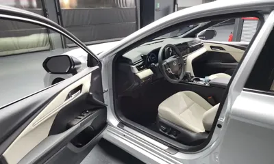 Toyota Camry 2025, 2028 км, за 28807.92 USD - фото 10