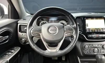 Jeep Cherokee 2021, 49022 км, за 12743.03 USD - фото 13