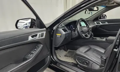 Hyundai Genesis 2016, 115805 км, за 7293.09 USD - фото 10