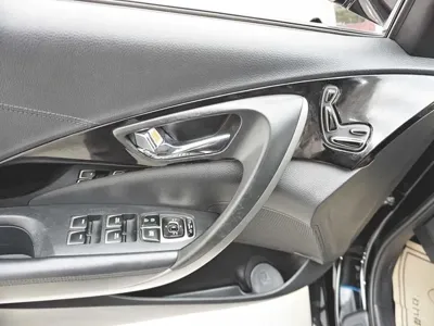 Hyundai Grandeur 2012, 99915 км, за 3610.35 USD - фото 16
