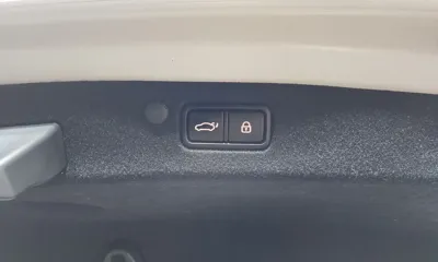 Hyundai Grandeur 2020, 87855 км, за 14821.55 USD - фото 30
