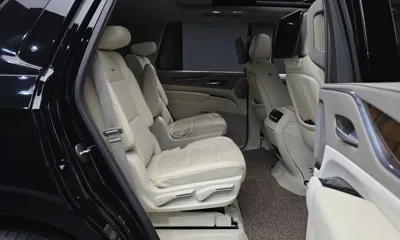 Cadillac Escalade 2021, 42174 км, за 57719.54 USD - фото 11