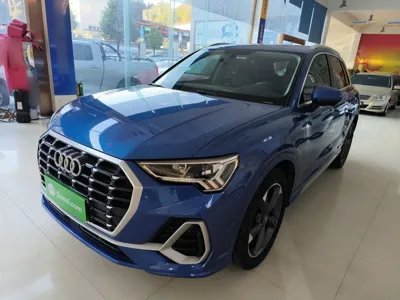 Audi Q3 · 2021 год