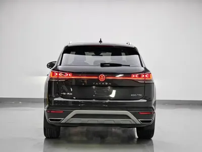 Volkswagen Tayron 2023, 11000 км, за 29758.39 USD