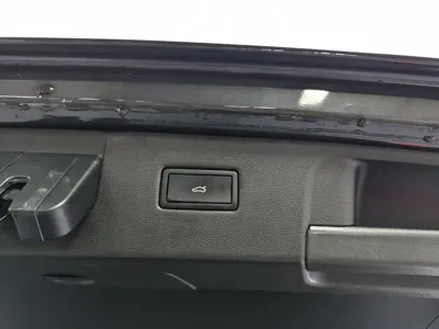 Volkswagen Tayron 2023, 11000 км, за 29758.39 USD - фото 9