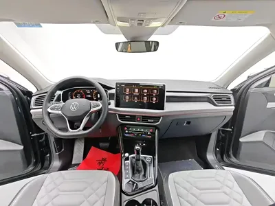 Volkswagen Tayron 2023, 11000 км, за 29758.39 USD - фото 14