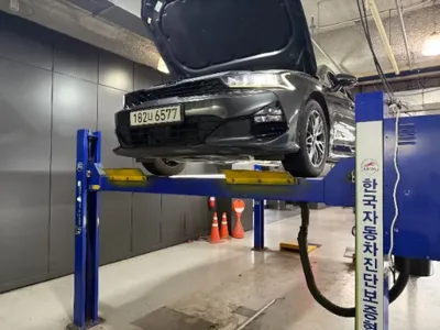 Kia K5 · 2023 год