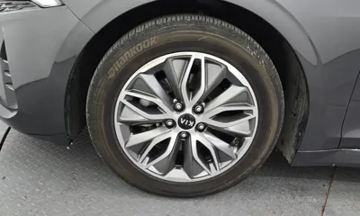 Kia K5 2021, 75810 км, за 14469.77 USD
