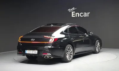 Hyundai Sonata 2022, 101982 км, за 11886.35 USD