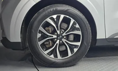 Kia Canival 2021, 165212 км, за 11530.95 USD