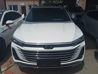 Bestune T77 2023, 52100 км, за 7724.98 USD