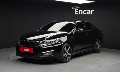 Kia K5 · 2011 год