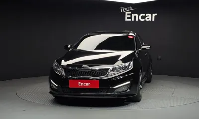 Kia K5 2011, 206032 км, за 2297.49 USD