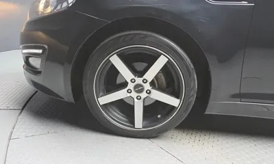 Kia K5 2011, 206032 км, за 2297.49 USD