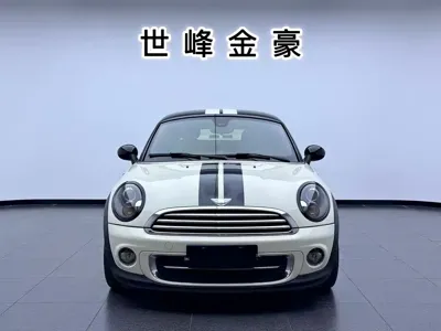MINI Mini Coupe 2012, 91300 км, за 12365.46 USD