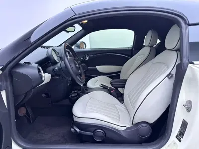 MINI Mini Coupe 2012, 91300 км, за 12365.46 USD