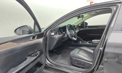 Kia K5 2022, 90035 км, за 21990.29 USD - фото 12